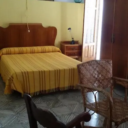 Country house La Casa De La Acequia